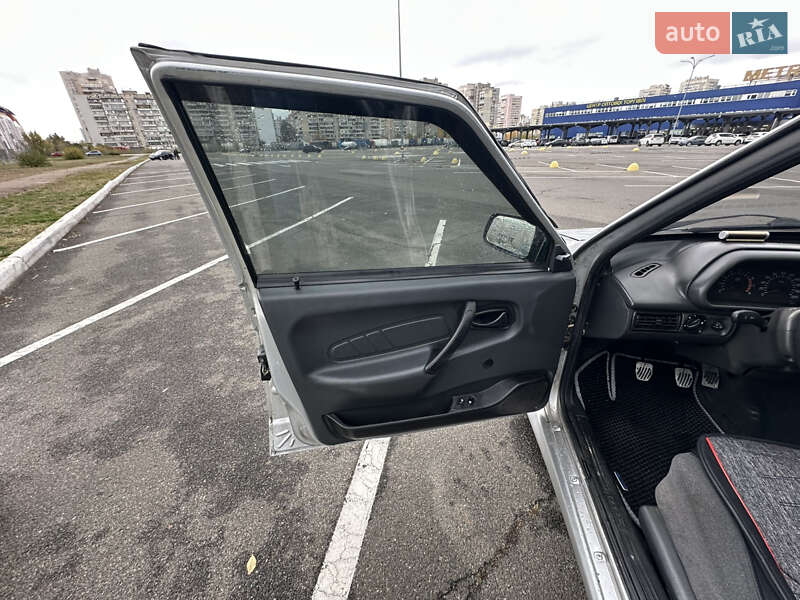 Хетчбек ВАЗ / Lada 2114 Samara 2005 в Києві