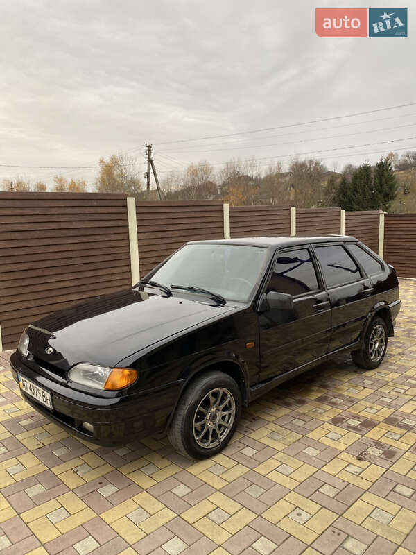 Хэтчбек ВАЗ / Lada 2114 Samara 2012 в Ивано-Франковске