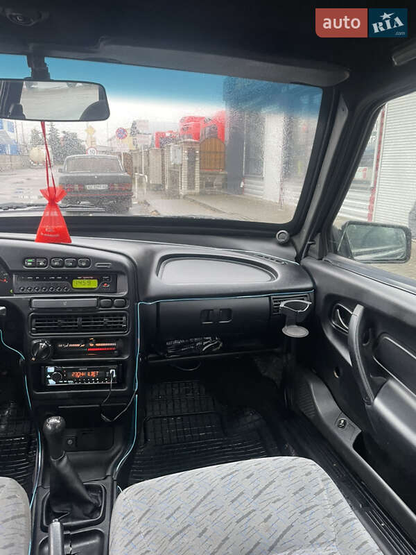 Хэтчбек ВАЗ / Lada 2114 Samara 2011 в Житомире