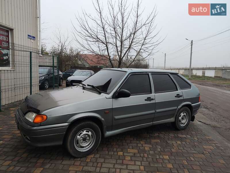 Хэтчбек ВАЗ / Lada 2114 Samara 2010 в Измаиле фото Хэтчбек ВАЗ / Lada 2114 Samara 2010 в Измаиле