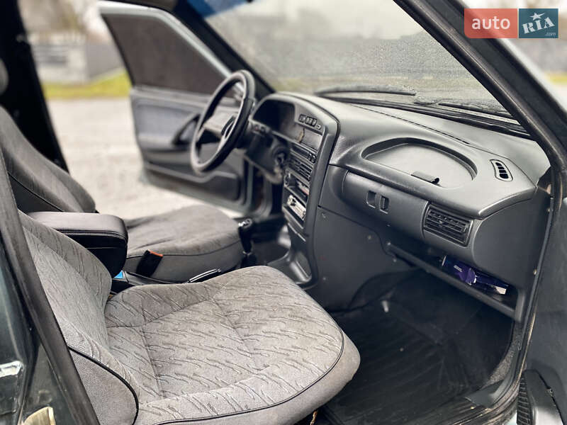 Хетчбек ВАЗ / Lada 2114 Samara 2007 в Мирополі