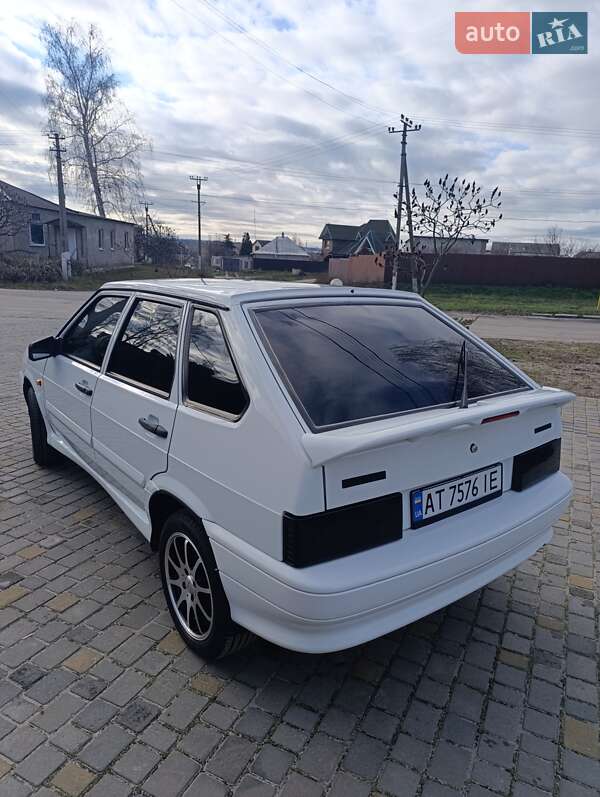 Хэтчбек ВАЗ / Lada 2114 Samara 2011 в Харькове фото 3 Хэтчбек ВАЗ / Lada 2114 Samara 2011 в Харькове