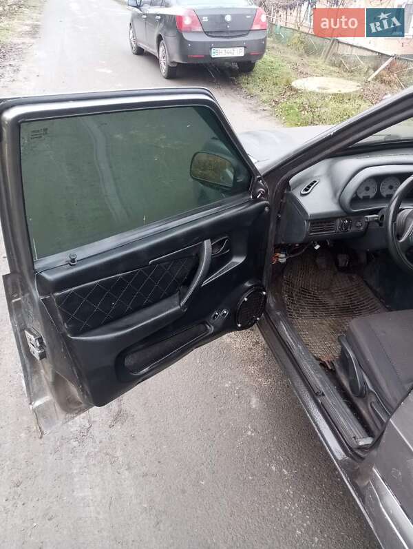 Хэтчбек ВАЗ / Lada 2114 Samara 2007 в Подольске фото 6 Хэтчбек ВАЗ / Lada 2114 Samara 2007 в Подольске