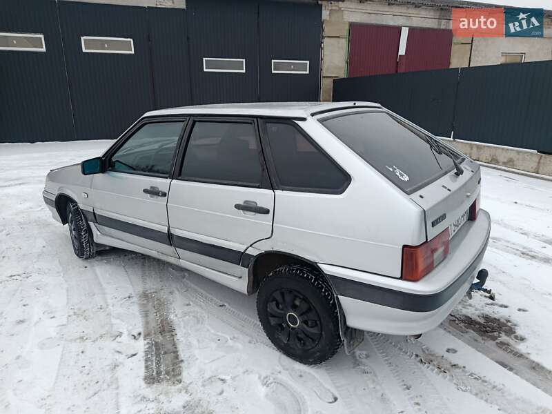 Хэтчбек ВАЗ / Lada 2114 Samara 2004 в Ивано-Франковске фото 2 Хэтчбек ВАЗ / Lada 2114 Samara 2004 в Ивано-Франковске