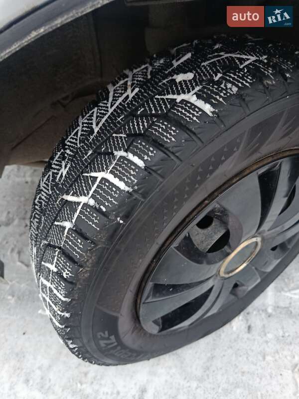 Хэтчбек ВАЗ / Lada 2114 Samara 2004 в Ивано-Франковске фото 7 Хэтчбек ВАЗ / Lada 2114 Samara 2004 в Ивано-Франковске