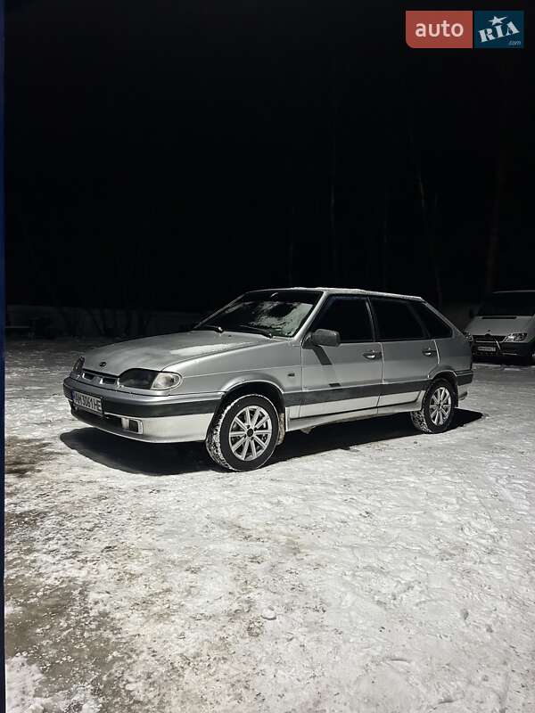 Хетчбек ВАЗ / Lada 2114 Samara 2004 в Олевську