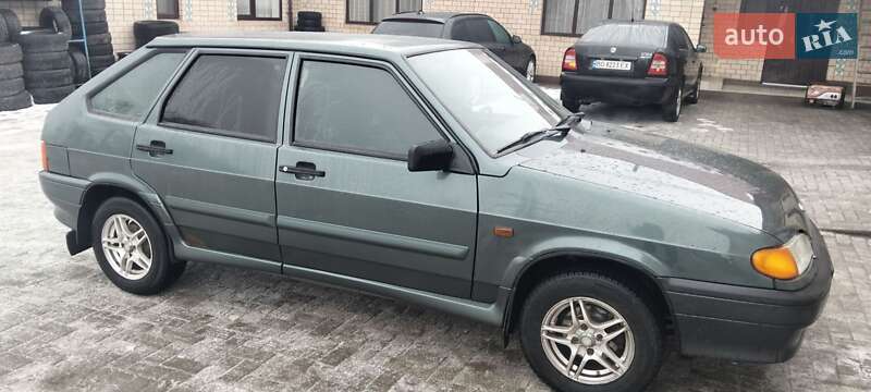 Хэтчбек ВАЗ / Lada 2114 Samara 2010 в Толстом