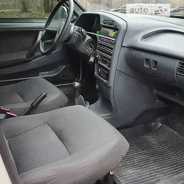 Седан ВАЗ / Lada 2115 Samara 2012 в Запорожье фото 4 Седан ВАЗ / Lada 2115 Samara 2012 в Запорожье