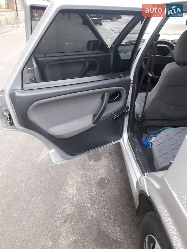 ВАЗ / Lada 2115 Samara 2012 VIN XTA211540C5114890 фото оголошення 7 з 41