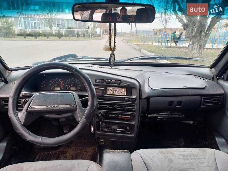 Седан ВАЗ / Lada 2115 Samara 2004 в Нікополі