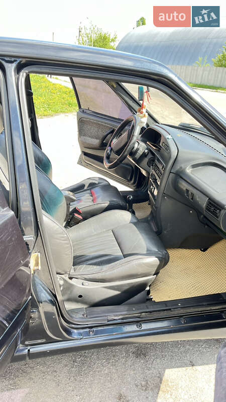 Седан ВАЗ / Lada 2115 Samara 2006 в Калиновке