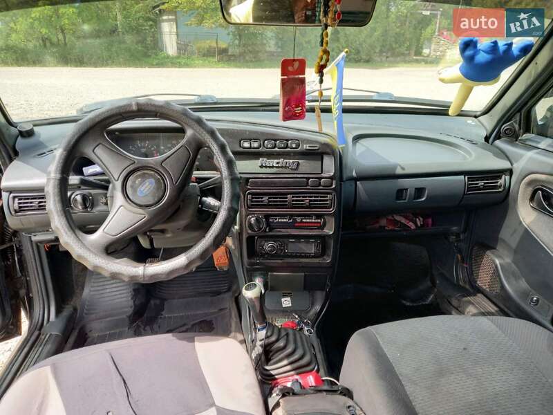 Седан ВАЗ / Lada 2115 Samara 2010 в Рожнятові