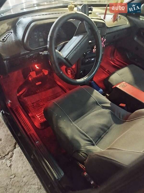 Седан ВАЗ / Lada 2115 Samara 2003 в Дрогобыче