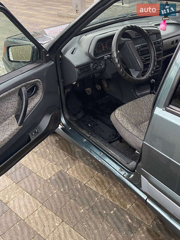 Седан ВАЗ / Lada 2115 Samara 2006 в Ужгороде