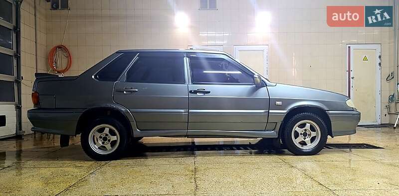 ВАЗ / Lada 2115 Samara 2005