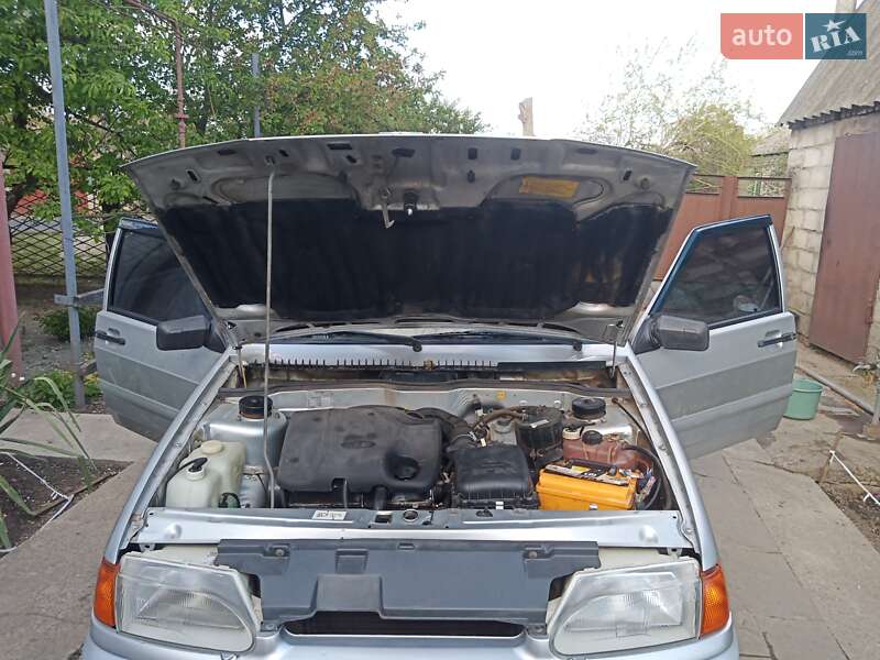 Седан ВАЗ / Lada 2115 Samara 2009 в Днепре фото 3 Седан ВАЗ / Lada 2115 Samara 2009 в Днепре