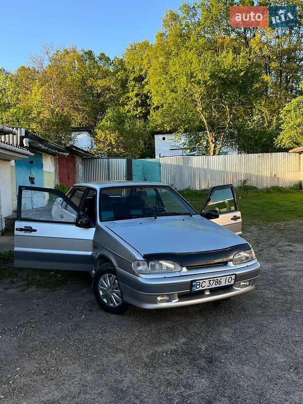 ВАЗ / Lada 2115 Samara 2004