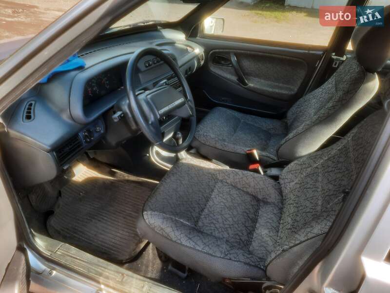 Седан ВАЗ / Lada 2115 Samara 2006 в Смеле