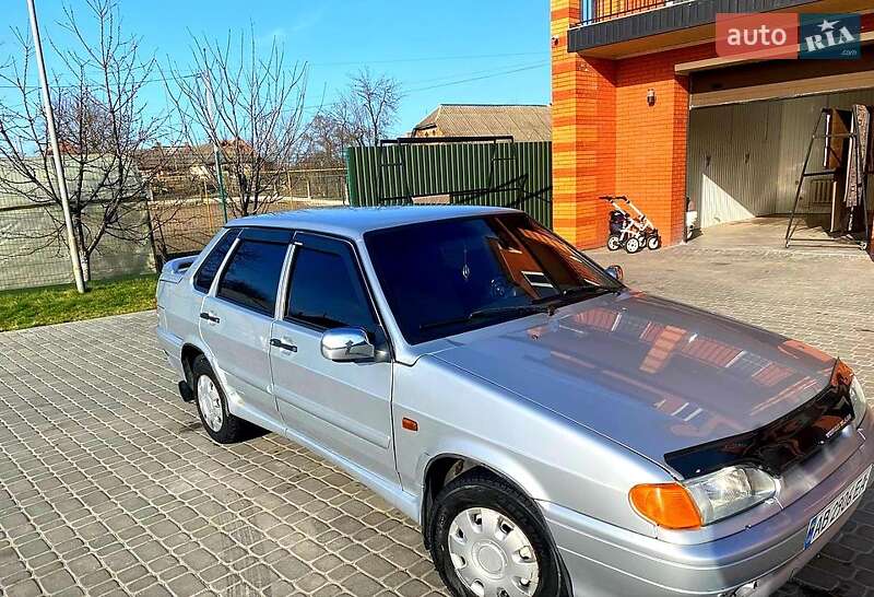 Седан ВАЗ / Lada 2115 Samara 2010 в Кагарлыке