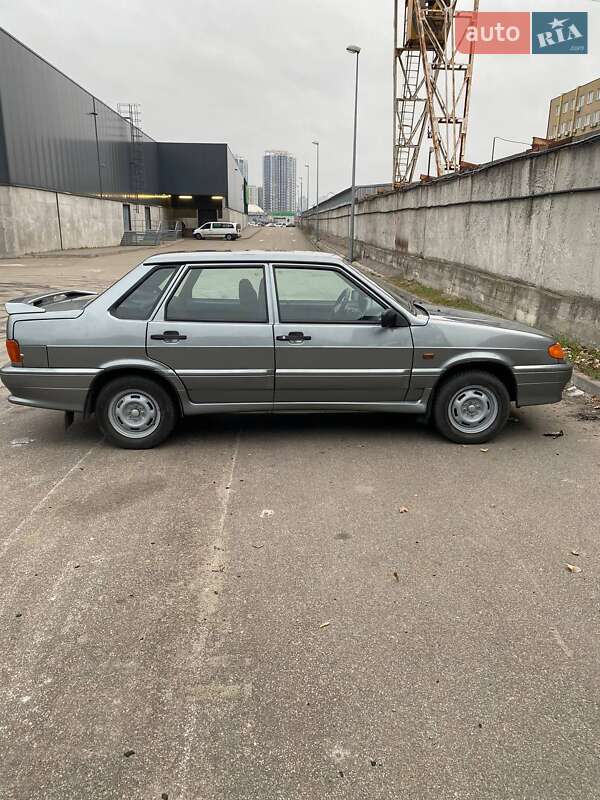 Седан ВАЗ / Lada 2115 Samara 2008 в Киеве