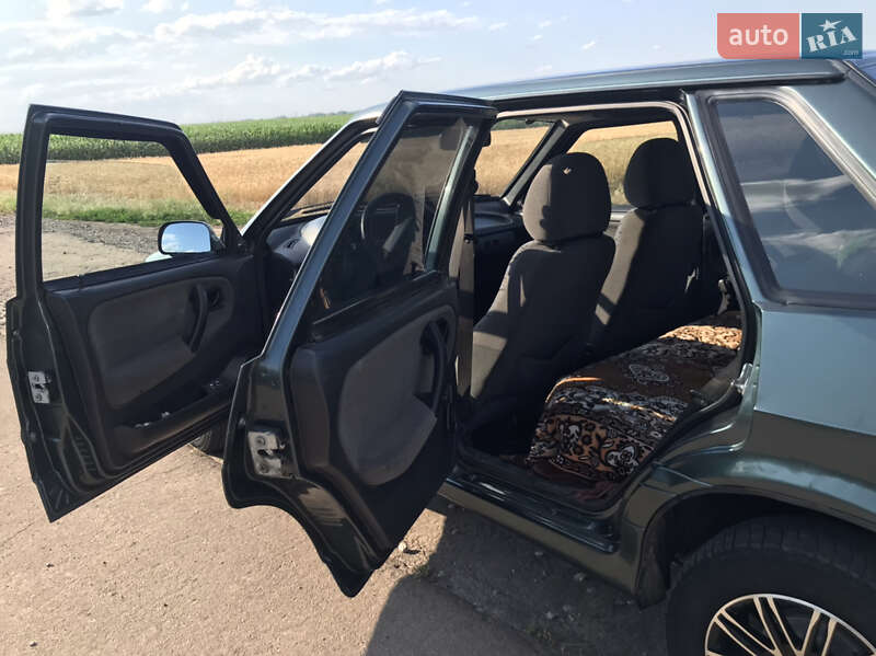 Седан ВАЗ / Lada 2115 Samara 2011 в Бобровице фото 2 Седан ВАЗ / Lada 2115 Samara 2011 в Бобровице