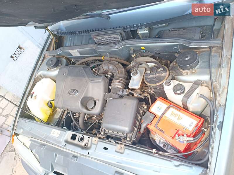 Седан ВАЗ / Lada 2115 Samara 2008 в Киеве