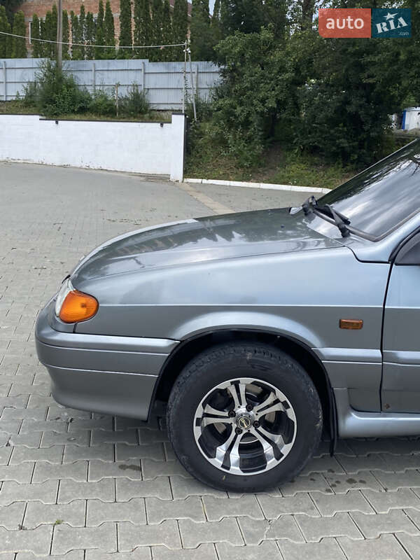 Седан ВАЗ / Lada 2115 Samara 2006 в Чернівцях фото 3 Седан ВАЗ / Lada 2115 Samara 2006 в Чернівцях