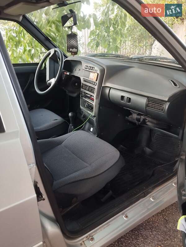 Седан ВАЗ / Lada 2115 Samara 2008 в Кропивницькому фото 4 Седан ВАЗ / Lada 2115 Samara 2008 в Кропивницькому
