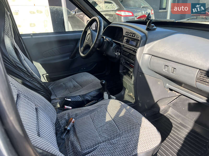 Седан ВАЗ / Lada 2115 Samara 2008 в Кременце