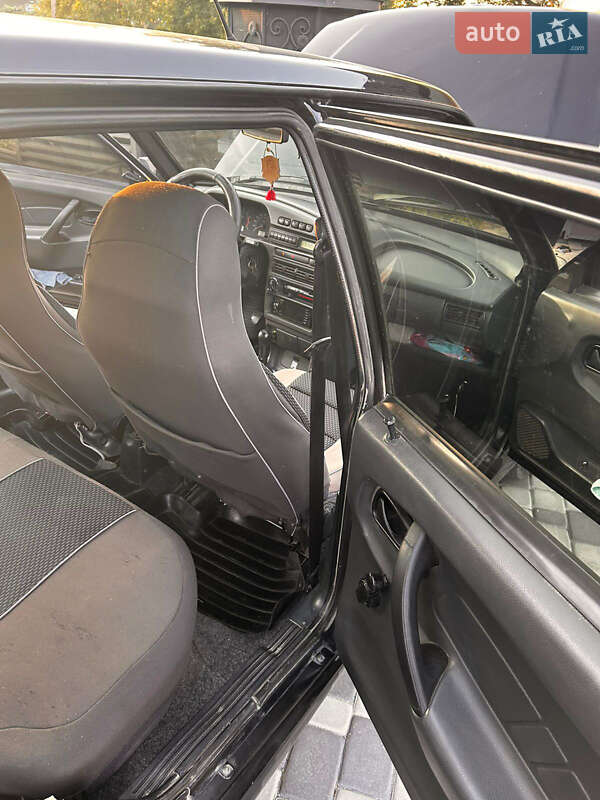 Седан ВАЗ / Lada 2115 Samara 2010 в Вижниці