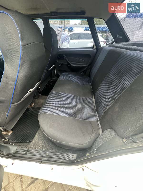 Седан ВАЗ / Lada 2115 Samara 2011 в Николаеве