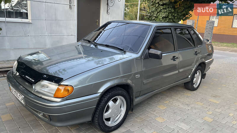 Седан ВАЗ / Lada 2115 Samara 2010 в Врадиевке