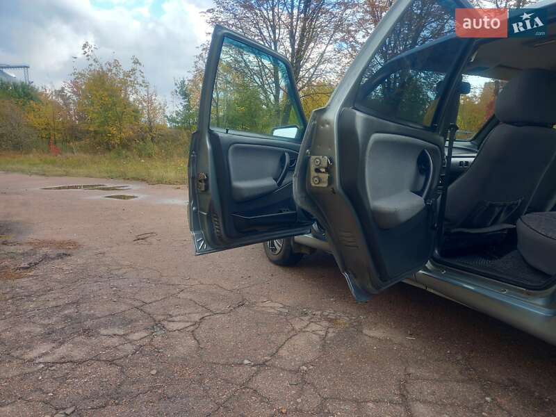 Седан ВАЗ / Lada 2115 Samara 2006 в Сребном