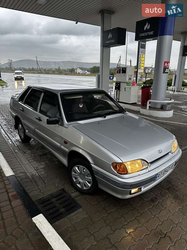 Седан ВАЗ / Lada 2115 Samara 2006 в Надворной