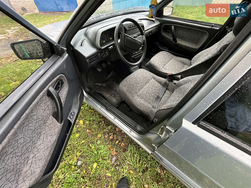 Седан ВАЗ / Lada 2115 Samara 2007 в Казатине фото 4 Седан ВАЗ / Lada 2115 Samara 2007 в Казатине