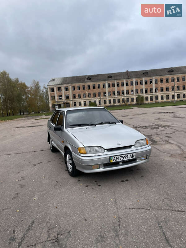 Седан ВАЗ / Lada 2115 Samara 2004 в Емильчине