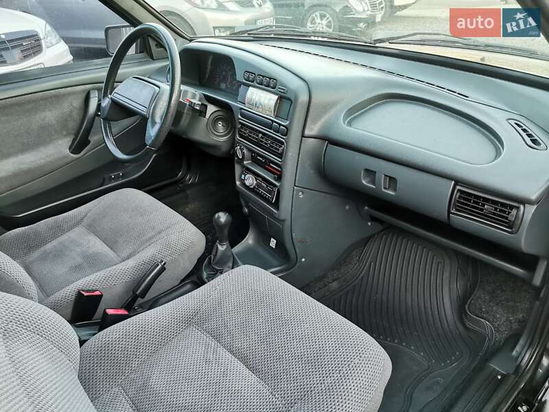 Седан ВАЗ / Lada 2115 Samara 2010 в Хмельницькому фото 17 Седан ВАЗ / Lada 2115 Samara 2010 в Хмельницькому