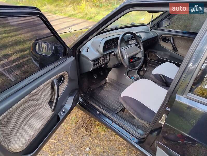 Седан ВАЗ / Lada 2115 Samara 2005 в Славуті