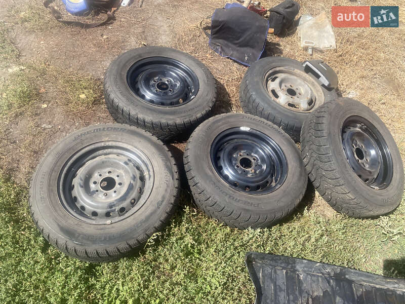 Седан ВАЗ / Lada 2115 Samara 2003 в Конотопі фото 3 Седан ВАЗ / Lada 2115 Samara 2003 в Конотопі