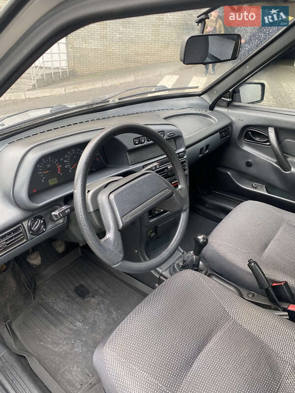 Седан ВАЗ / Lada 2115 Samara 2012 в Кривому Розі