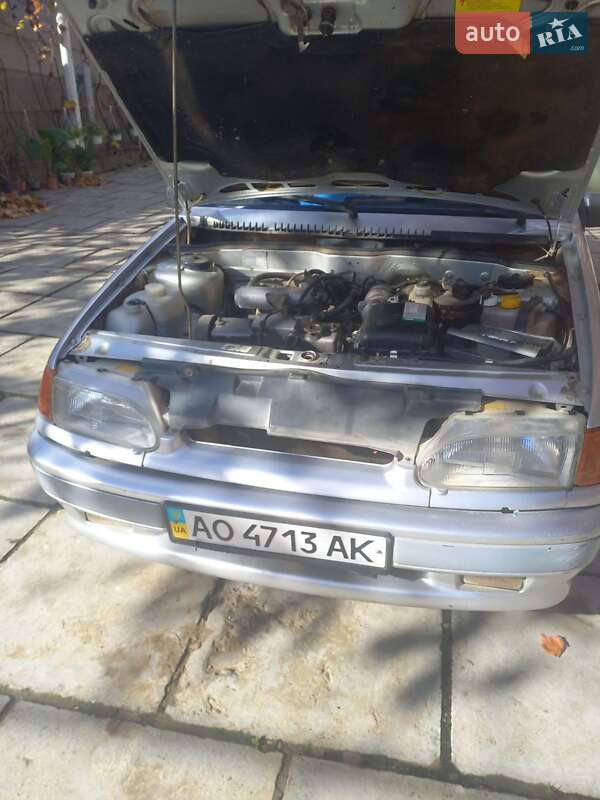 Седан ВАЗ / Lada 2115 Samara 2003 в Мукачево