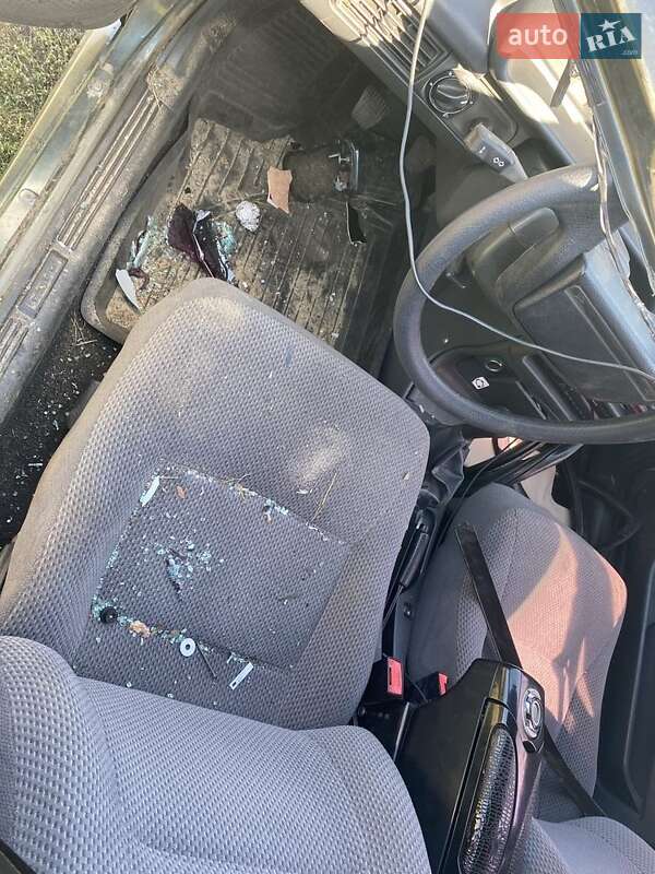 Седан ВАЗ / Lada 2115 Samara 2011 в Сарнах фото 5 Седан ВАЗ / Lada 2115 Samara 2011 в Сарнах