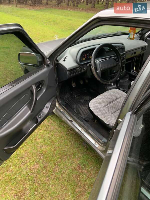 Седан ВАЗ / Lada 2115 Samara 2011 в Великой Михайловке