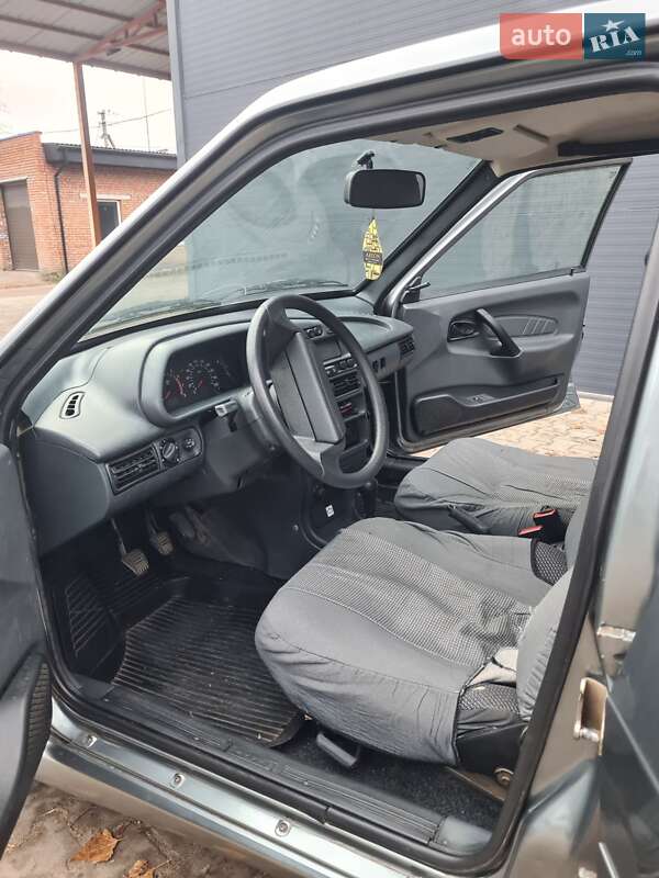 Седан ВАЗ / Lada 2115 Samara 2010 в Компаніївці фото 12 Седан ВАЗ / Lada 2115 Samara 2010 в Компаніївці