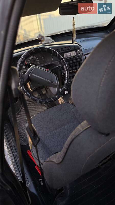 Седан ВАЗ / Lada 2115 Samara 2004 в Вижниці