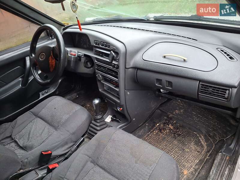 Седан ВАЗ / Lada 2115 Samara 2004 в Ивано-Франковске