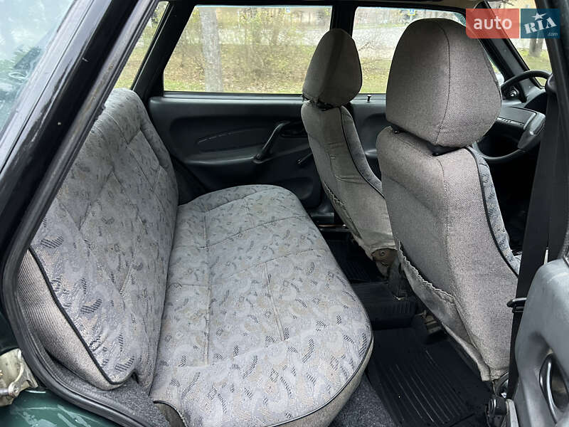 Седан ВАЗ / Lada 2115 Samara 2003 в Дніпрі