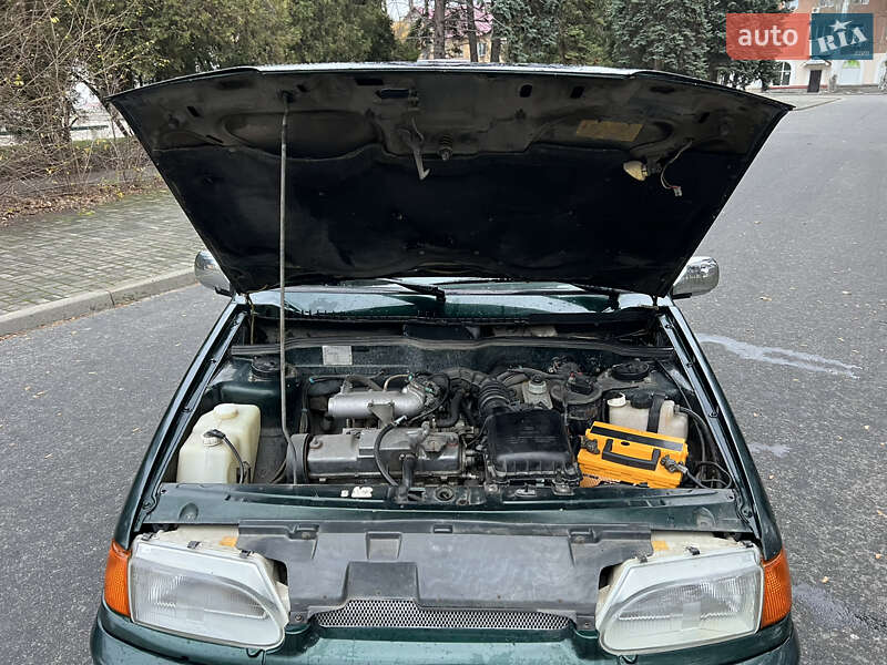 Седан ВАЗ / Lada 2115 Samara 2003 в Дніпрі