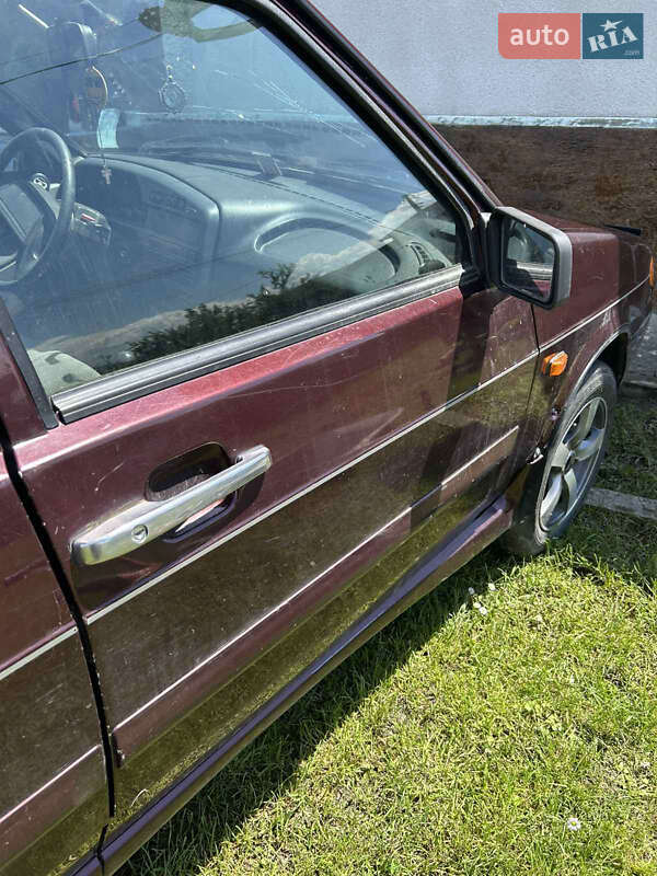 Седан ВАЗ / Lada 2115 Samara 2011 в Черновцах