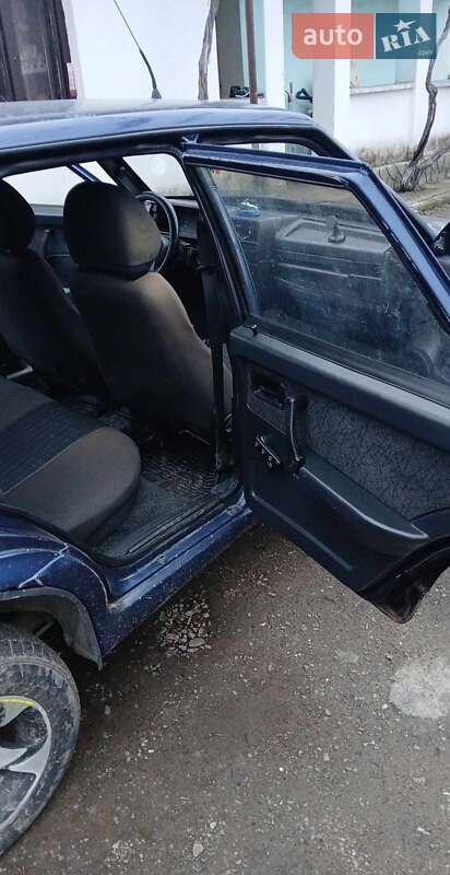 Седан ВАЗ / Lada 2115 Samara 2005 в Межгорье